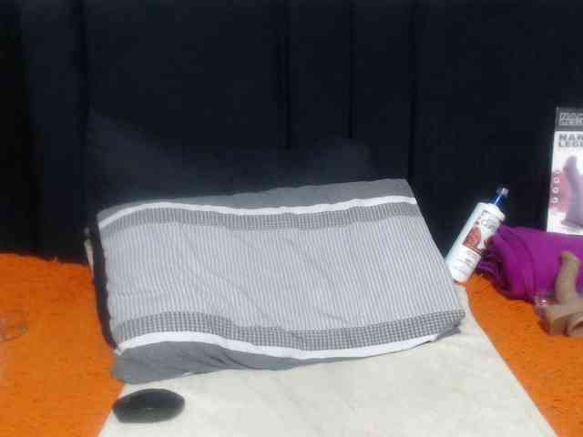 Sheila80 webcam
