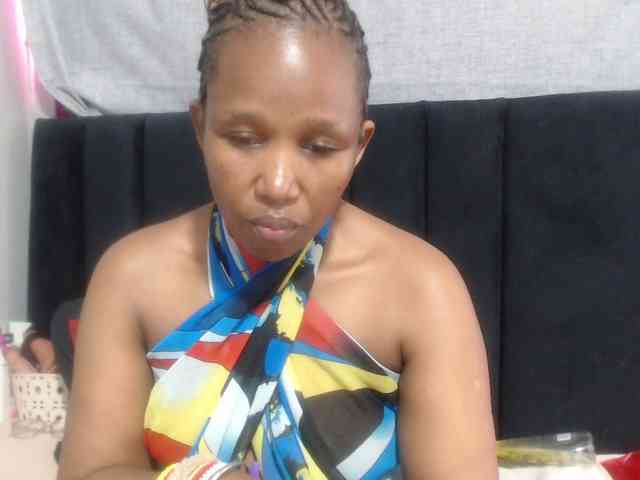 Sheila80 webcam