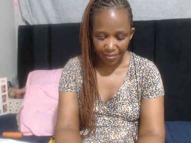 Sheila80 webcam