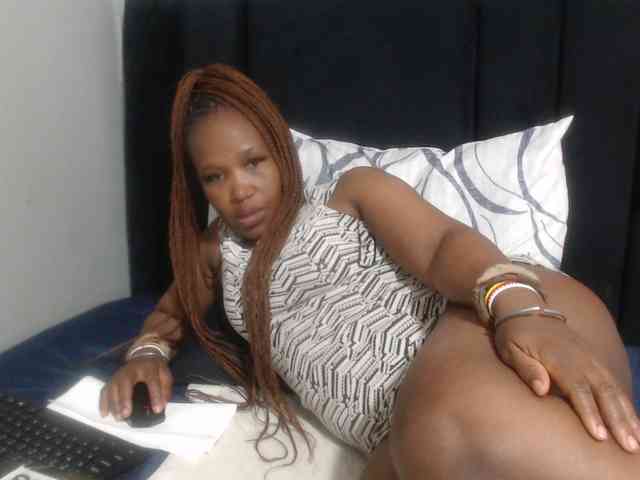 Sheila80 webcam