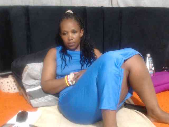 Sheila80 webcam