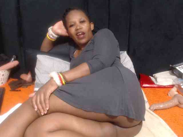 Sheila80 webcam
