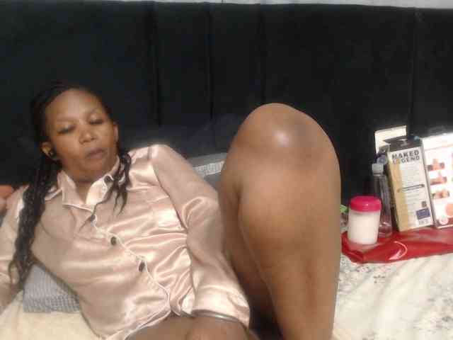 Sheila80 webcam
