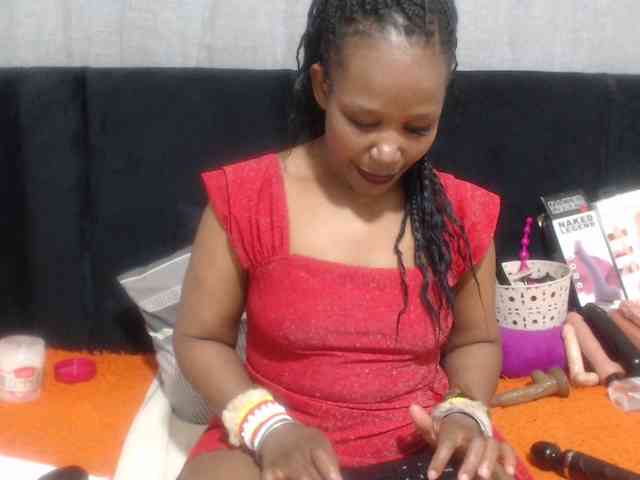 Sheila80 webcam