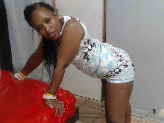 Sheila80 webcam