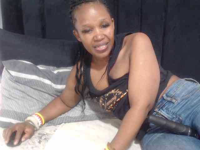 Sheila80 webcam