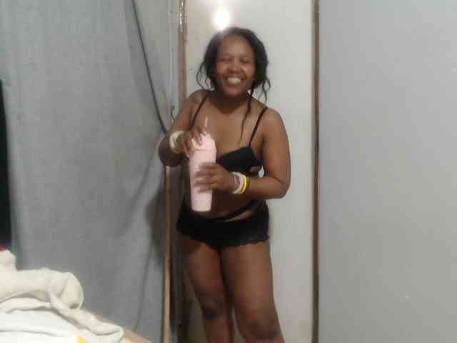 Sheila80 webcam