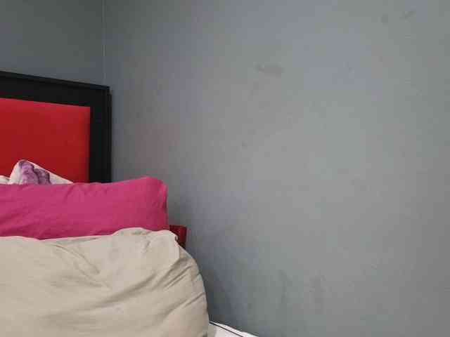 Sheila80 webcam