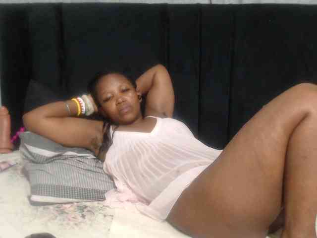 Model: Sheila80