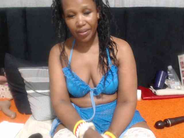 Sheila80 webcam
