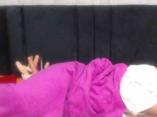 Sheila80 webcam