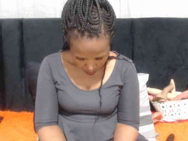 Sheila80 webcam