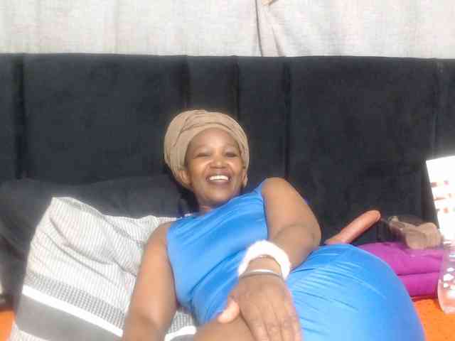 Sheila80 webcam