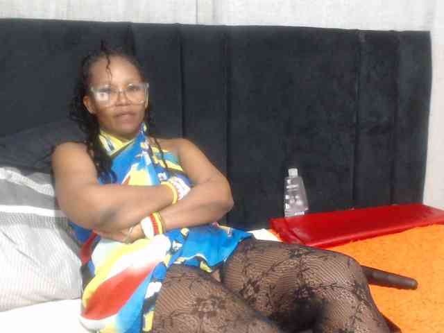 Sheila80 webcam