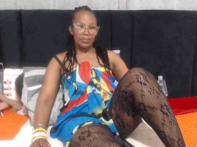 Sheila80