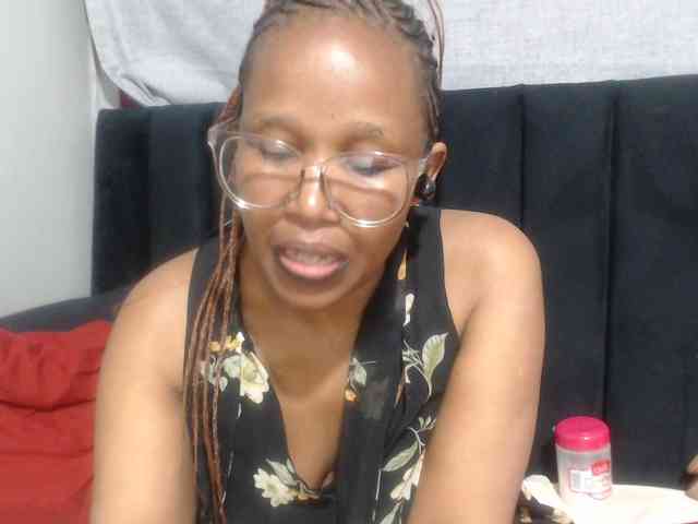 Sheila80 webcam