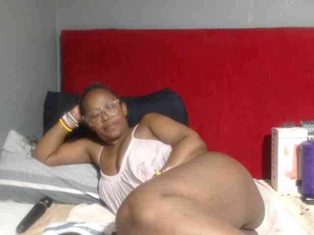 Sheila80 webcam