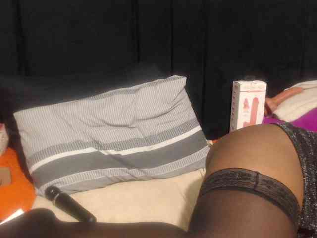 Sheila80 webcam