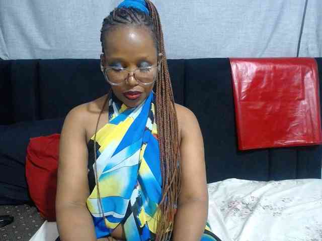 Sheila80 Live Webcam on BongaCams