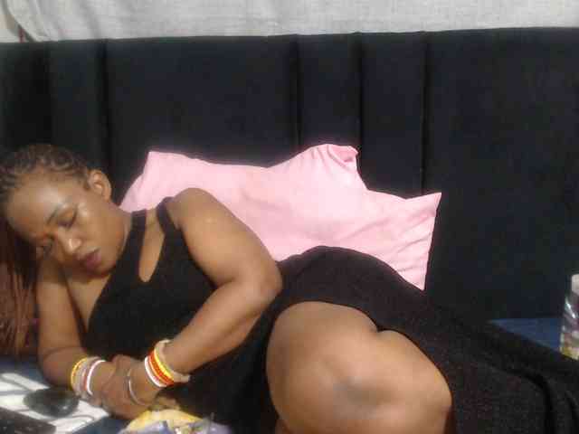 Sheila80 webcam