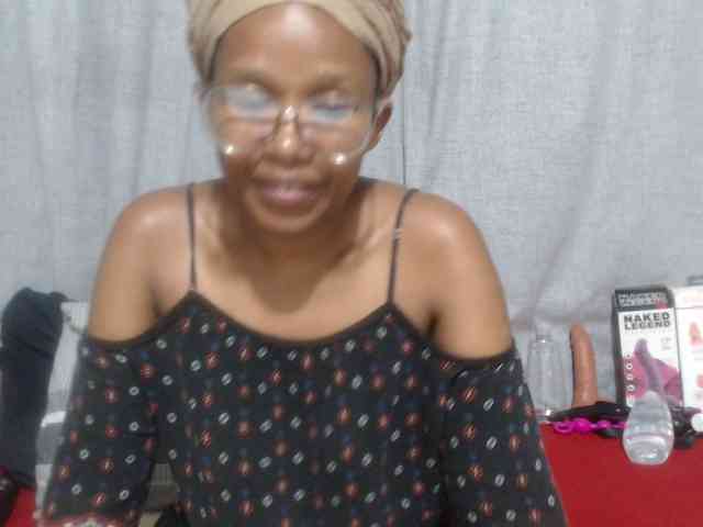 Sheila80 webcam