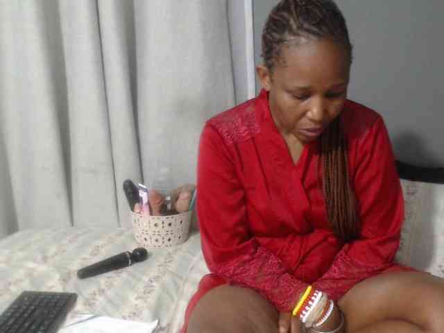 Sheila80 webcam