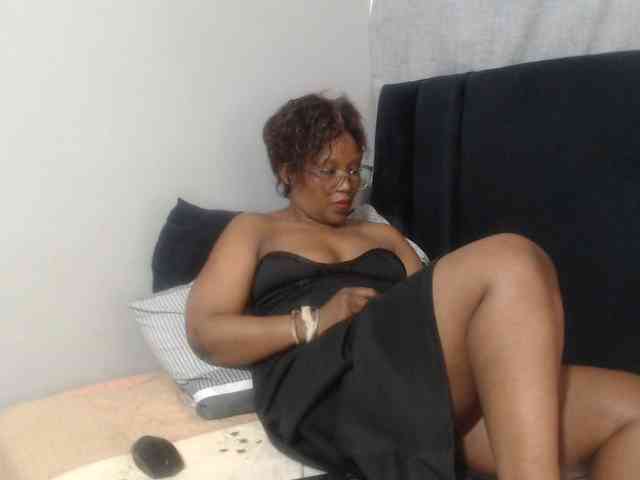 Sheila80 webcam