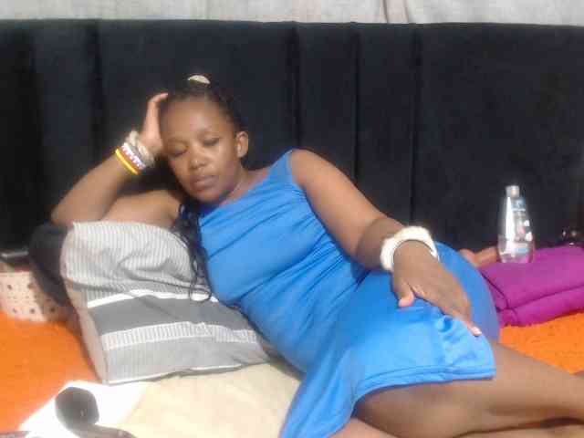 Sheila80 webcam