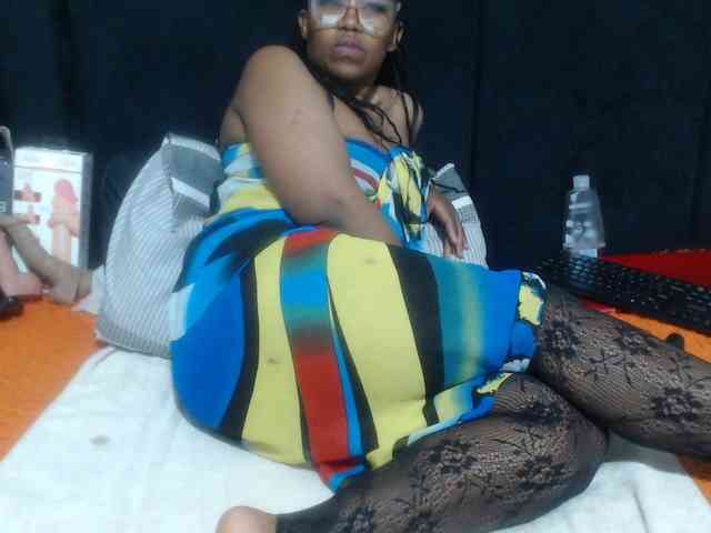 Sheila80 webcam
