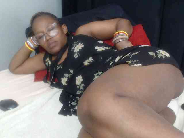 Sheila80 webcam