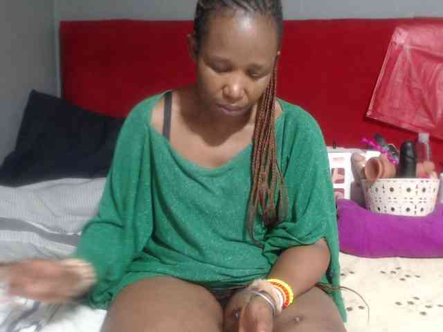 Sheila80 webcam