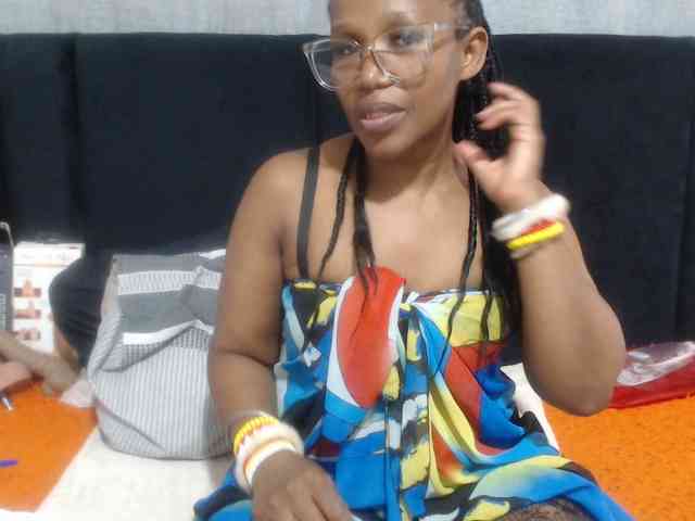 Sheila80 webcam