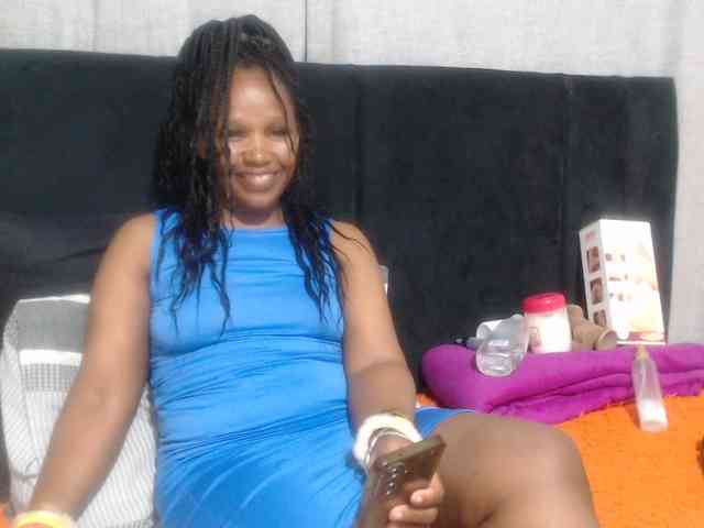 Sheila80 webcam