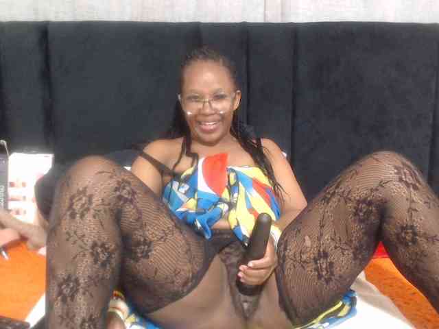 Sheila80 webcam