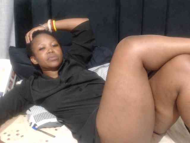 Sheila80 webcam