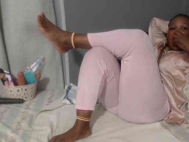 Sheila80 webcam