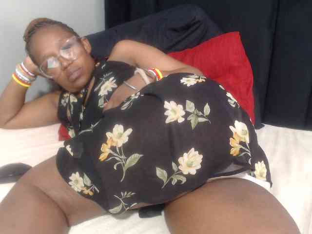 Sheila80 webcam