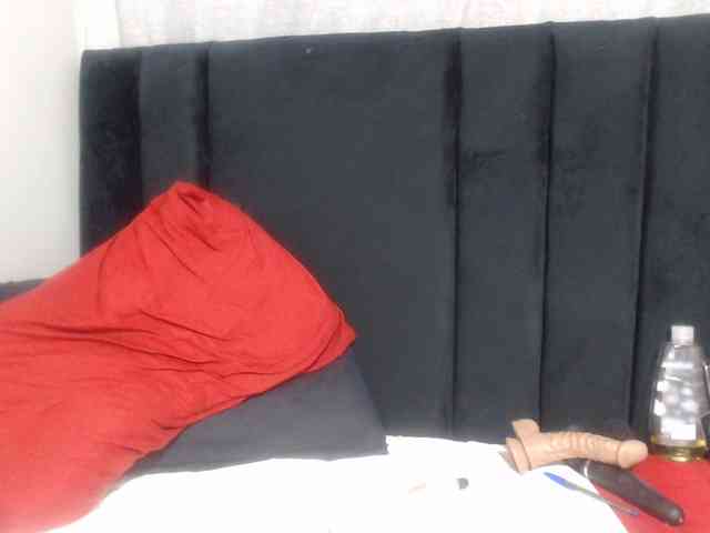 Sheila80 webcam