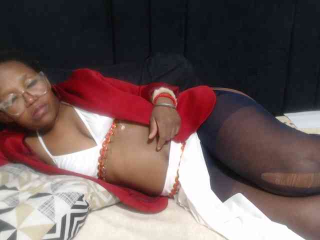 Sheila80 webcam