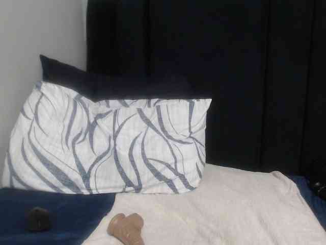 Sheila80 webcam