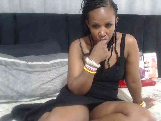 Sheila80 webcam