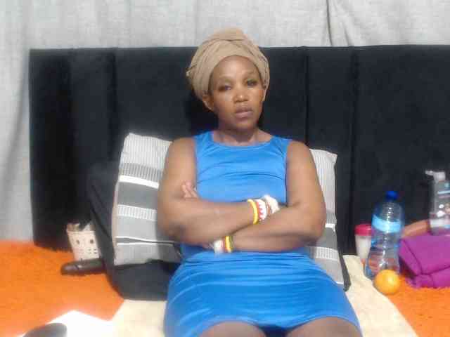 Sheila80 webcam