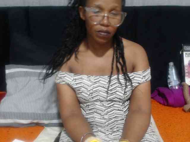 Sheila80