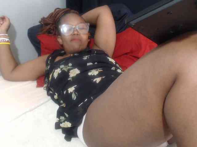 Sheila80 webcam