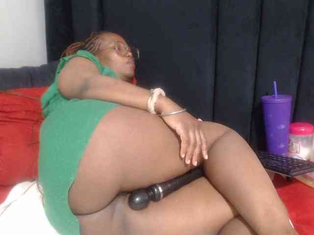 Sheila80 webcam