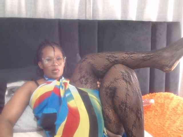 Sheila80 webcam