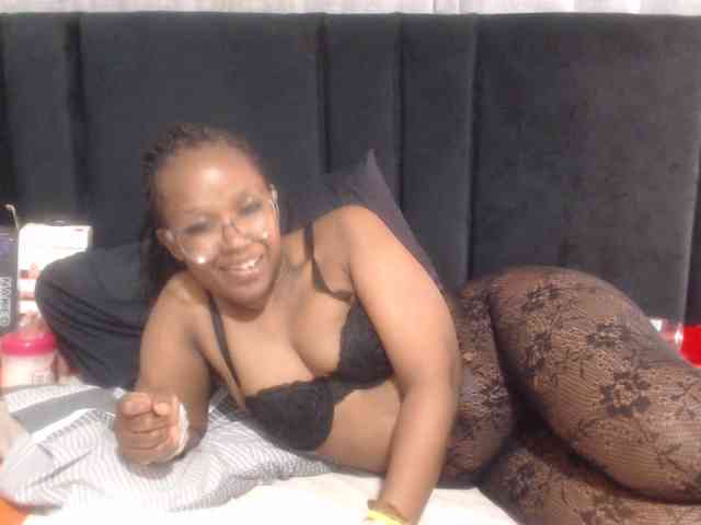 Sheila80 webcam