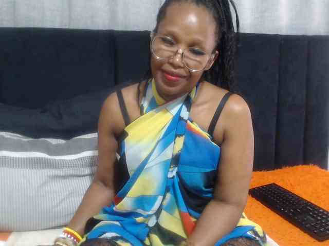Sheila80 webcam