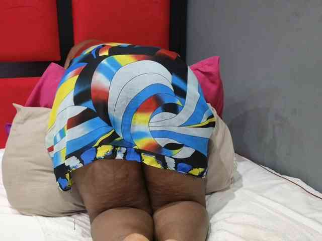 Sheila80 webcam