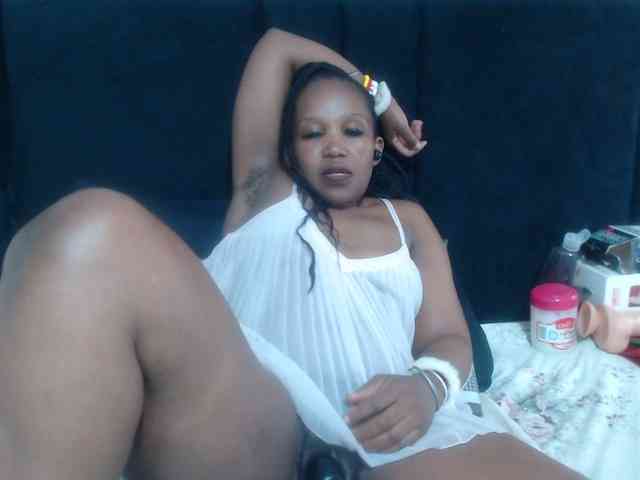 Sheila80 webcam